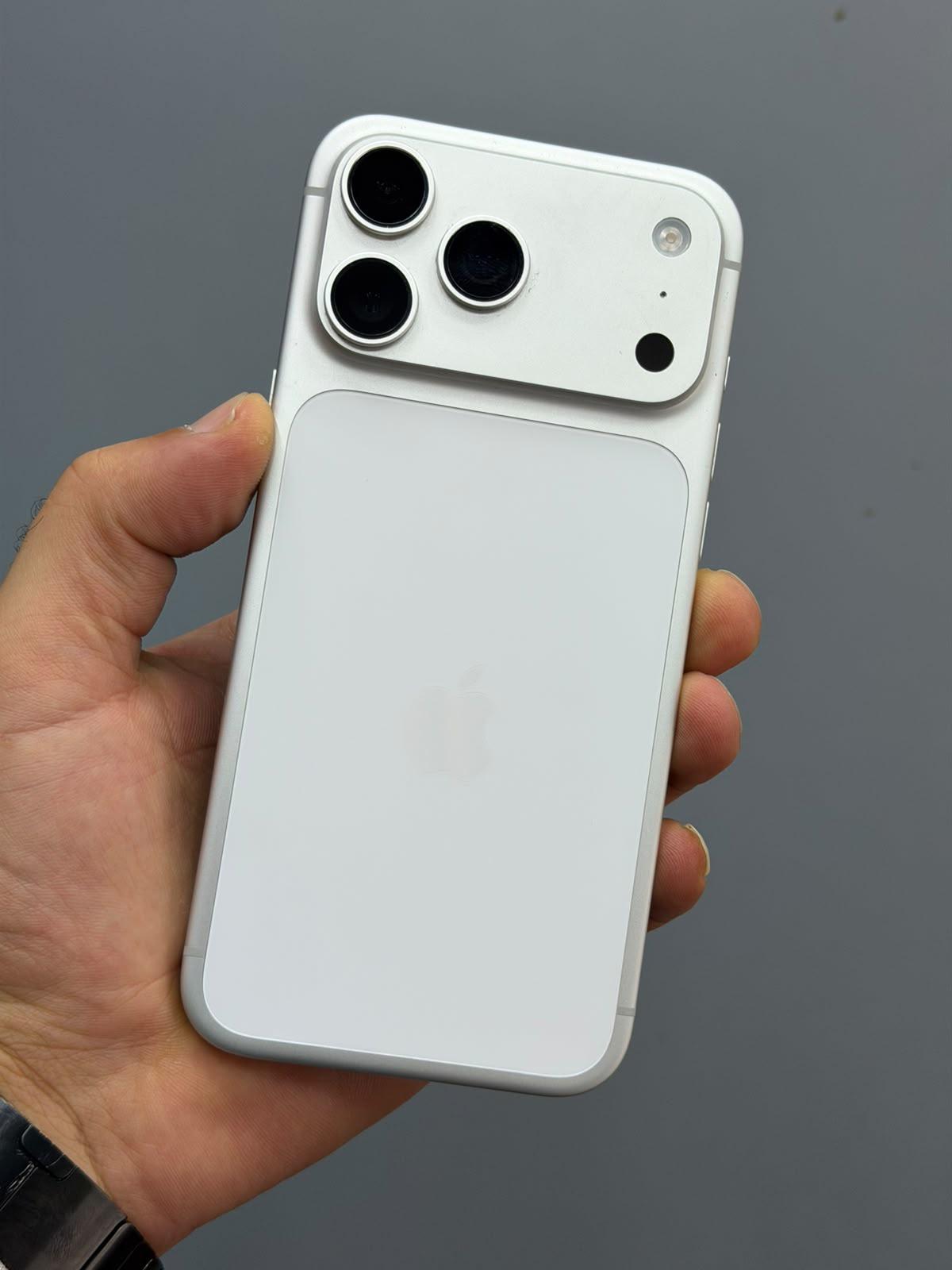 IPHONE 17 PRO MAX EUROPIAN – Tiranë
