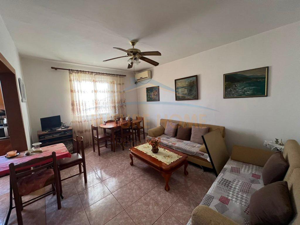 0683487469 Qira, Apartament 2+1, Oxhaku, TIRANE – Tiranë
