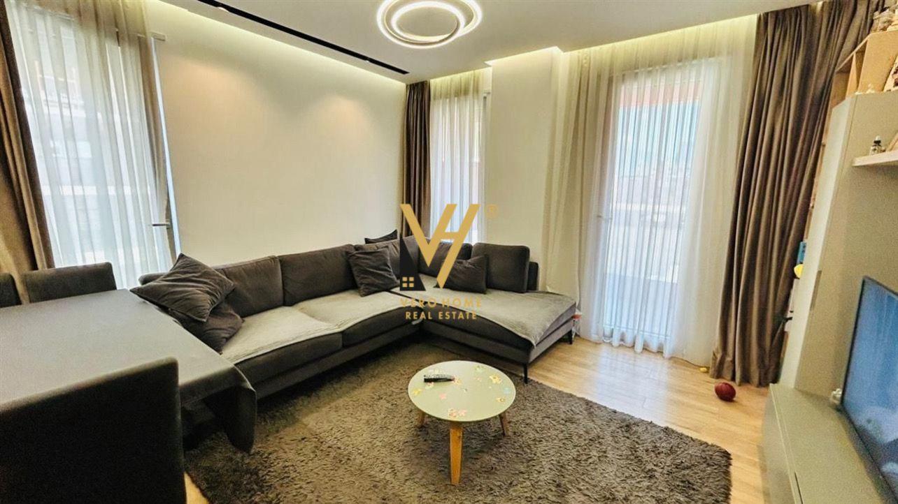 SHITET APARTAMENT 1+1+BLK TE RING CENTER 195.000 EURO – Tiranë