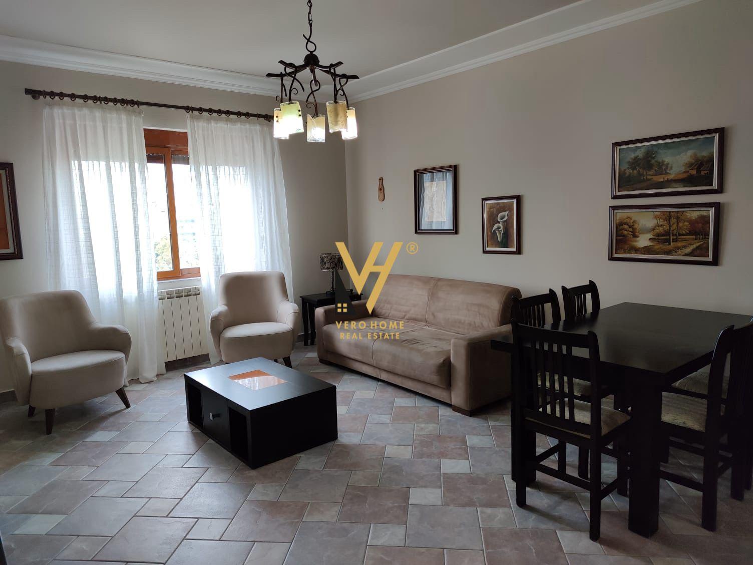 JEPET APARTAMENT 1+1+BLK ME QERA SHKOLLA BALETIT 60.000 LEK – Tiranë