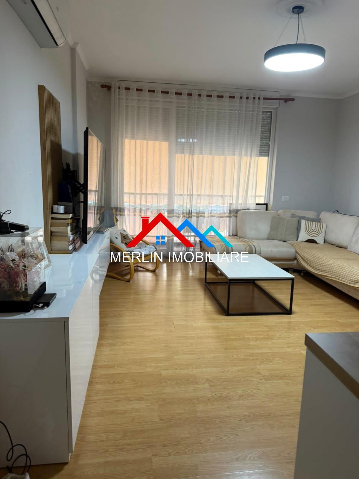 JEPET APARTAMENT 2+1+2 ME QERA TEK 21 DHJETORI. – Tiranë