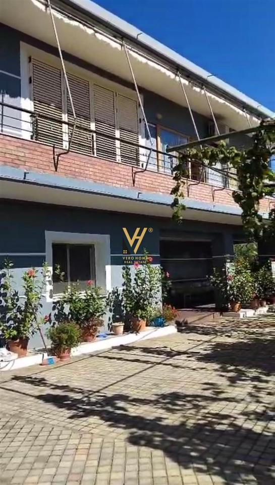 SHITET VILE DY KATESHE NE VLORE 750.000 EURO – Tiranë - 1
