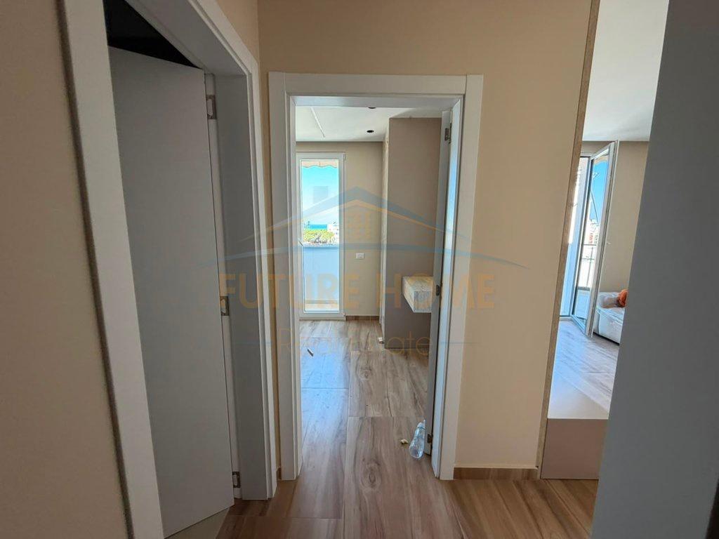 0696044423Shitet, Apartament 1+1, Mali Robit, Golem – Tiranë
