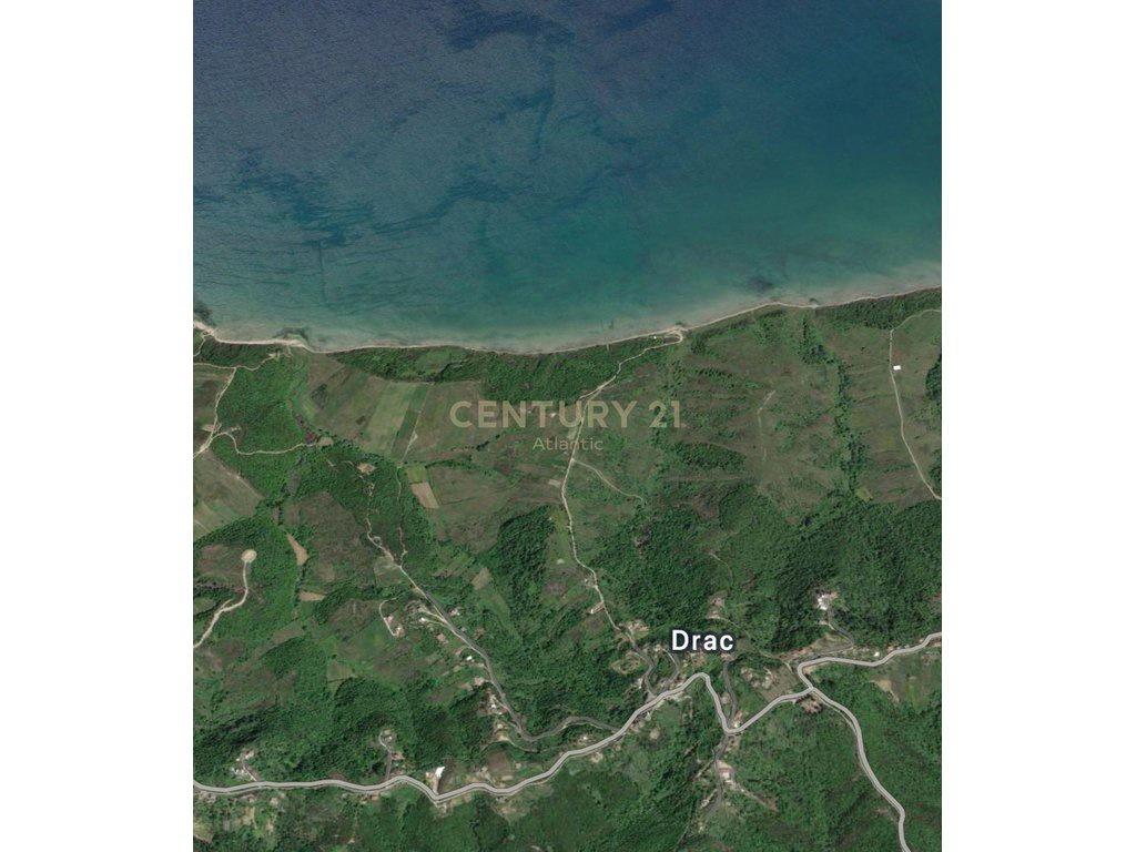 Shitet tokë për ndërtim 12,000 m² – 50m nga deti, Kepi i Rod – Durrës