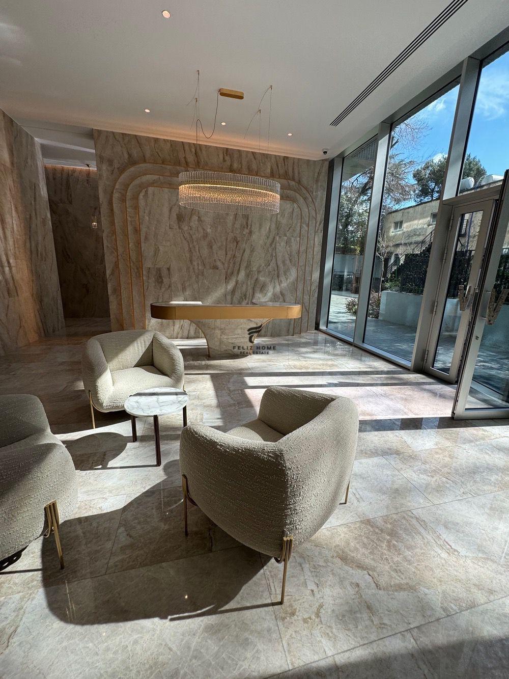 ZYRE ME QERA 264.71 M2 BLLOK 9.300 EURO – Tiranë - 1