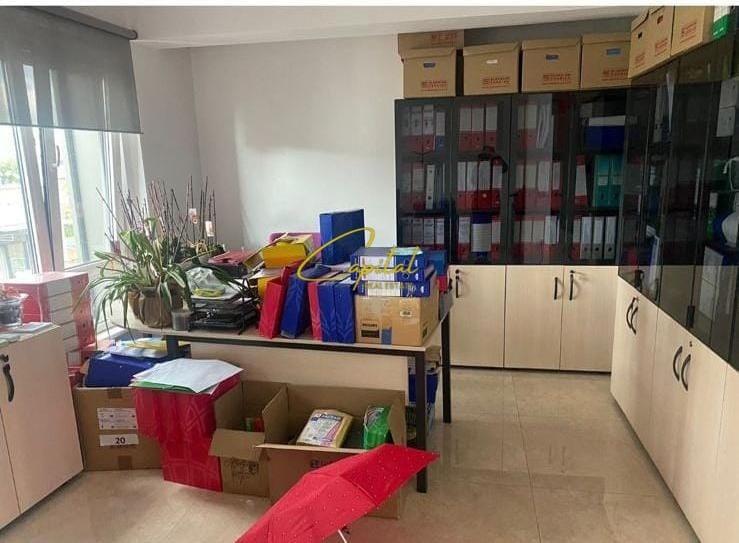 AMBIENT BIZNESI ME QIRA 106 M2 QENDER 140.000 LEKE – Tiranë - 1