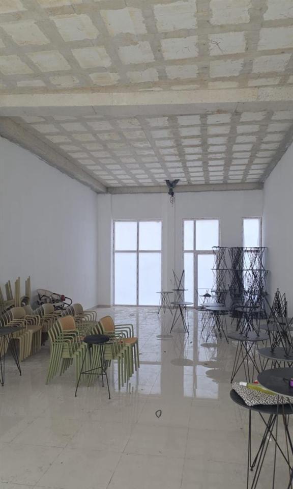 AMBIENT BIZNESI ME QERA 100 M2 BULEVARDI I RI 900 EURO – Tiranë