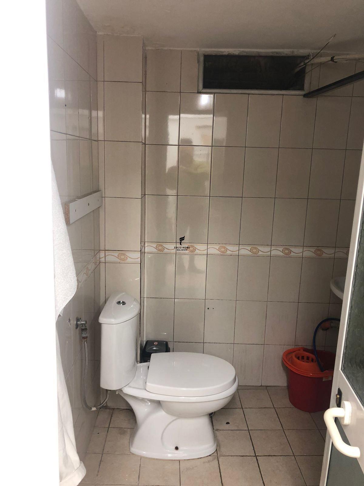 DYQAN ME QERA 45 M2 MYSLYM SHYRI 150.000 LEKE FH-75159 – Tiranë