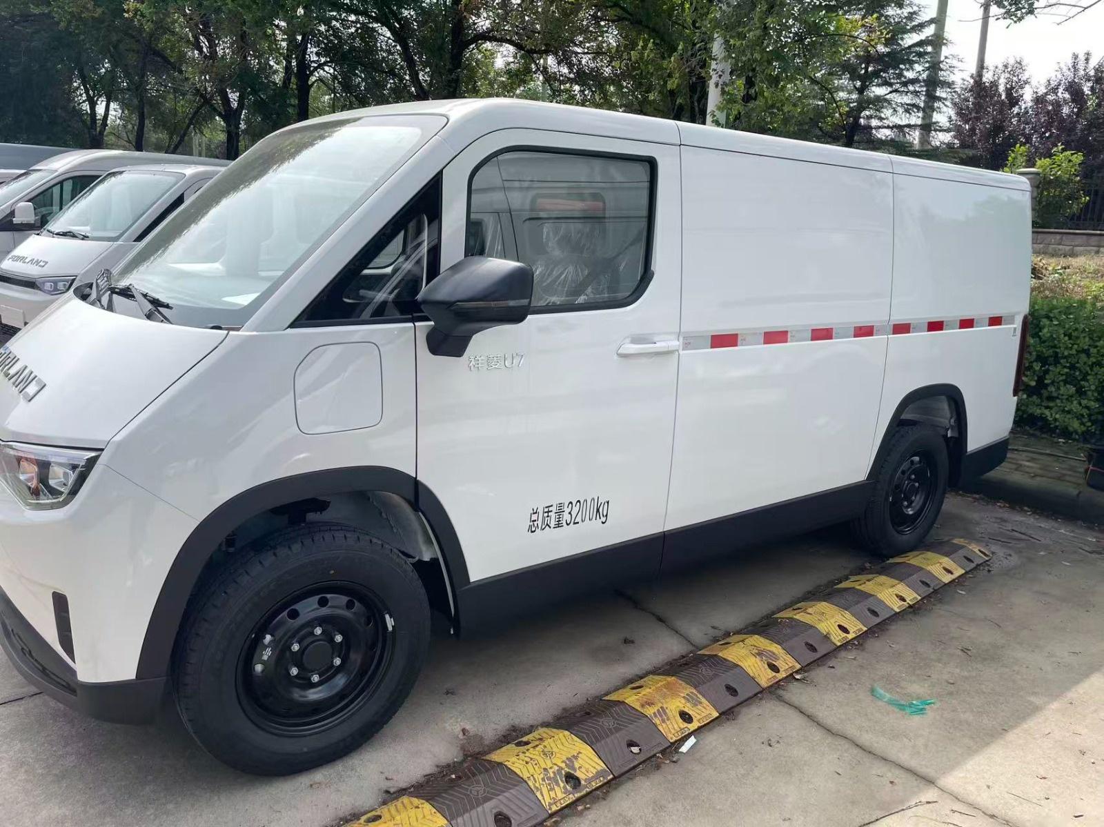 Forland Cargo 308 KM range – Tiranë - 1
