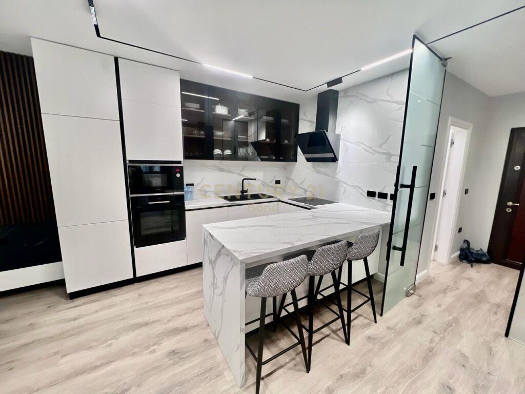 Apartament 2+1+2 për Shitje në Sarandë – Sarandë - 1