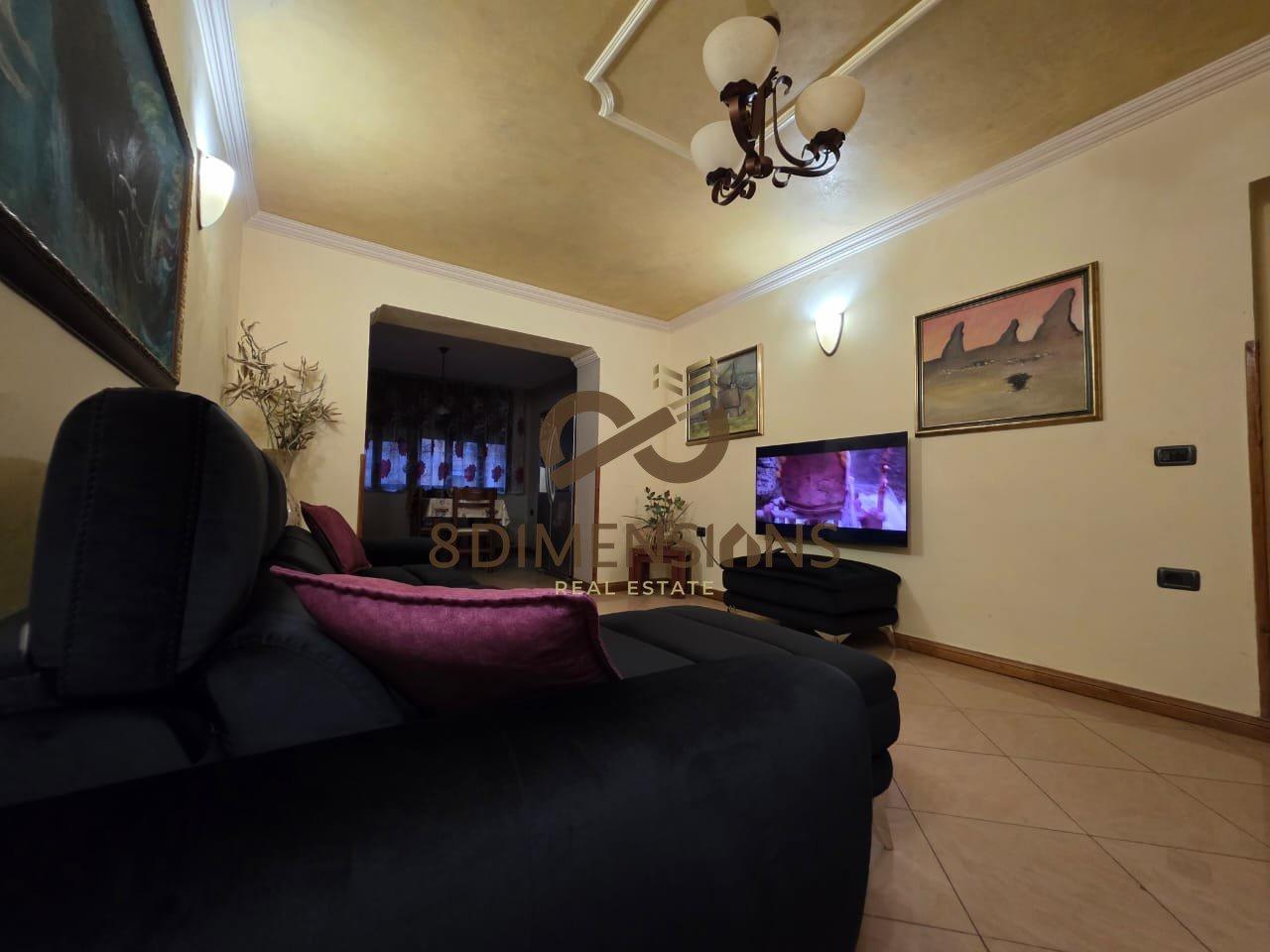 Shitet Apartament 3+1+2 ne Kryqezimin e 21 Dhjetorit – Tiranë - 1