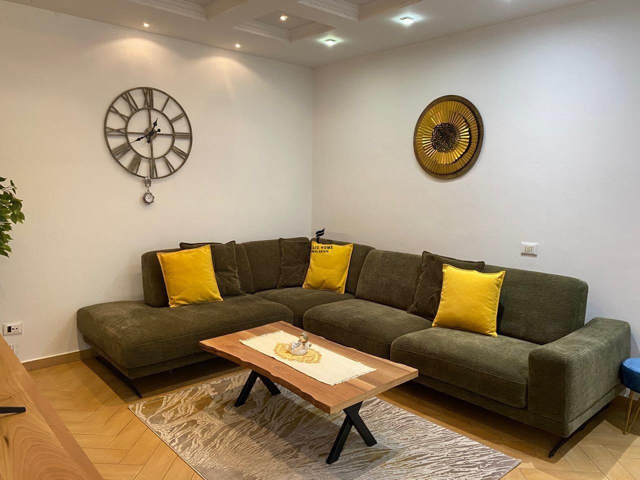 APARTAMENT ME QERA 2+1 SHESHI SKENDERBEJ 80.000 LEKE FH-8567 – Tiranë