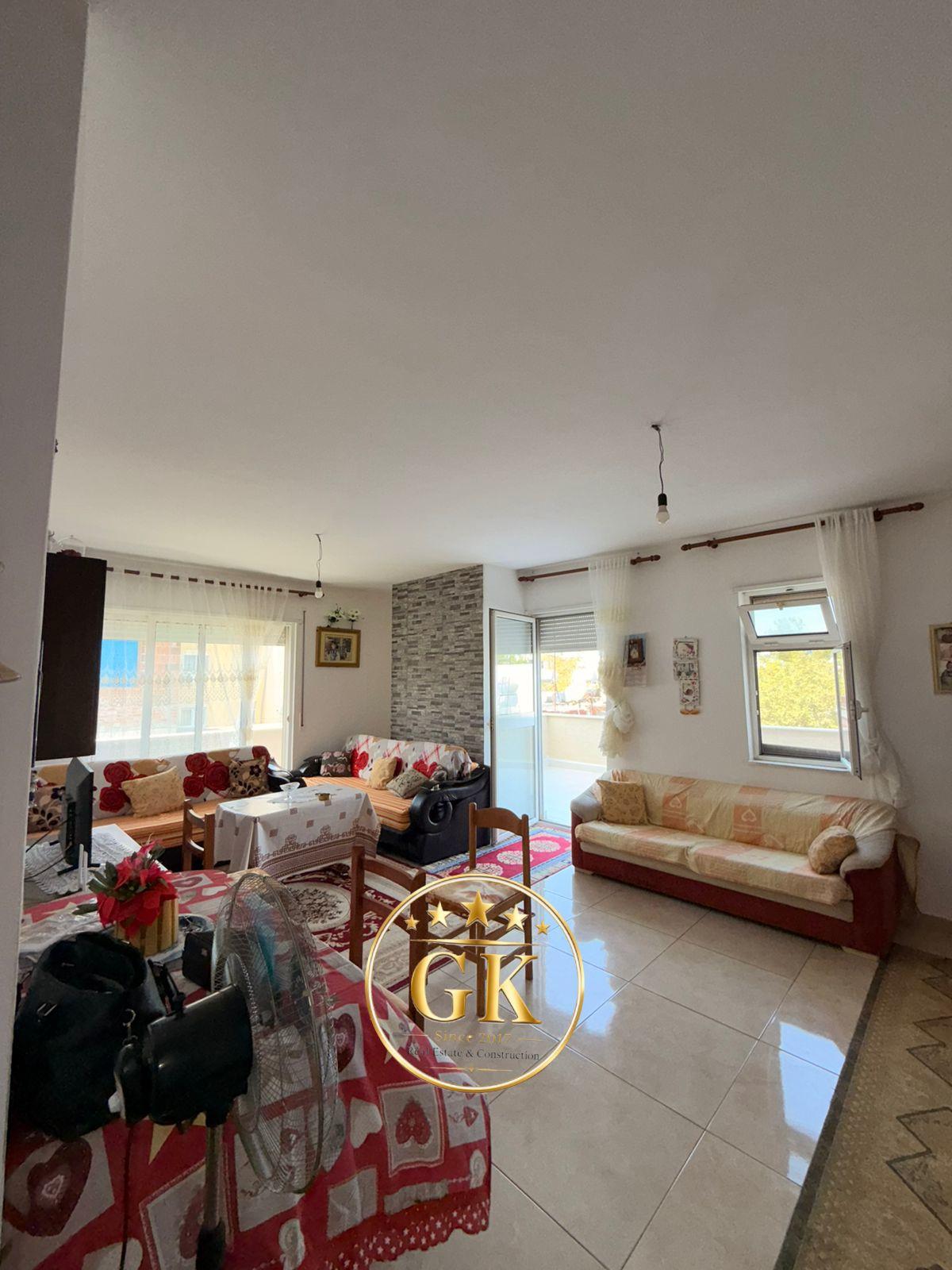 ID 20731642 SHITET 1+1+VERAND PRAN SPITALIT AMERIKAN DURRES – Durrës - 1