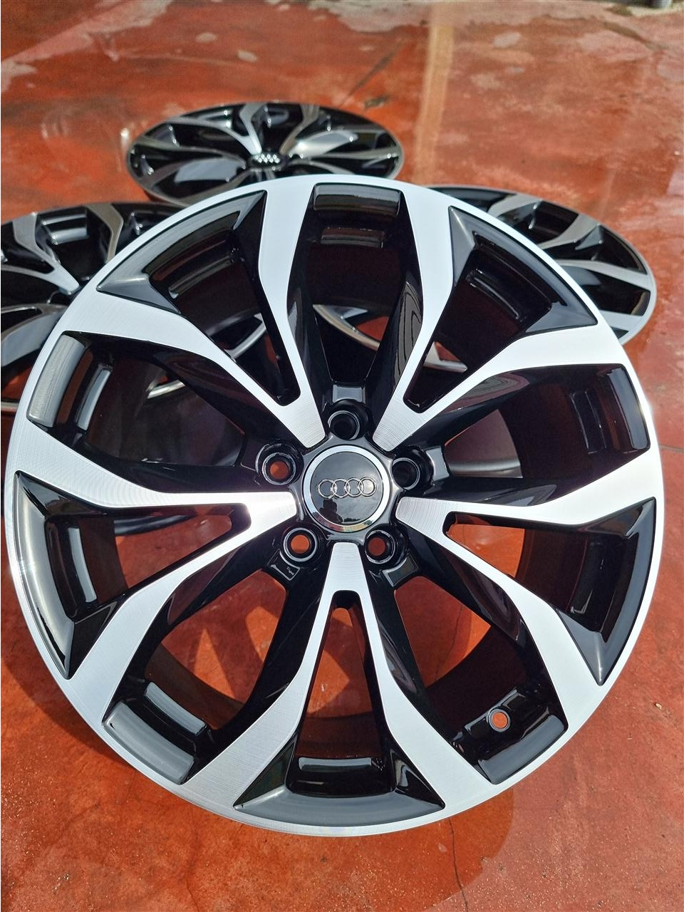 DISQE AUDI A6 R18 ORGJINALE – Fier