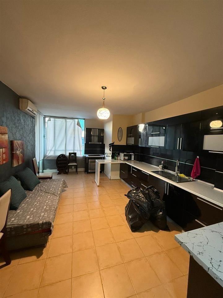 APARTAMENT ME QERA 2+1 KOMUNA PARISIT 75.000 LEKE FH-85874 – Tiranë