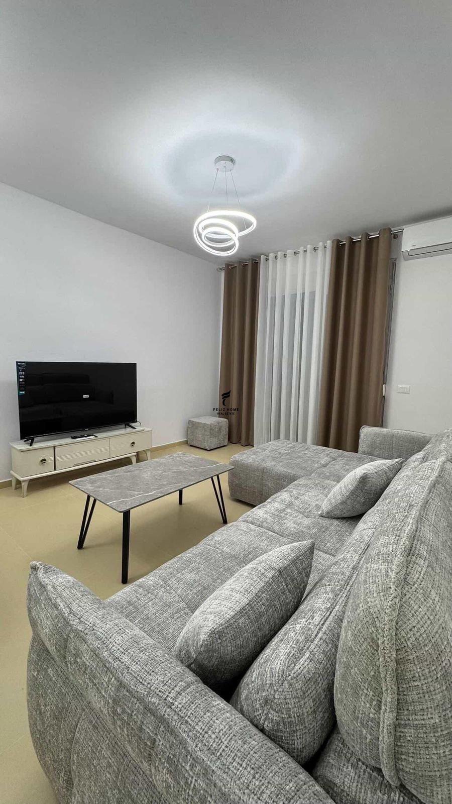 APARTAMENT ME QERA 2+1 21 DHJETORI 65.000 LEKE FH-96643 – Tiranë