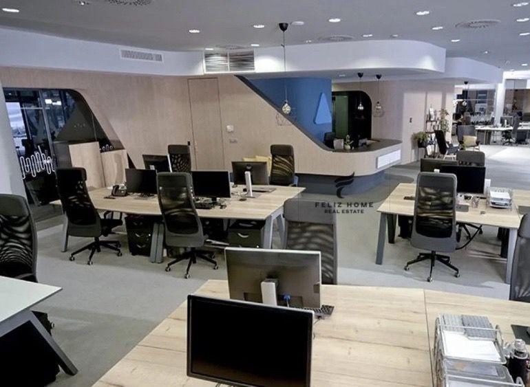 ZYRE ME QERA 840 M2 STACIONI TRENIT 6.800 EURO – Tiranë - 1