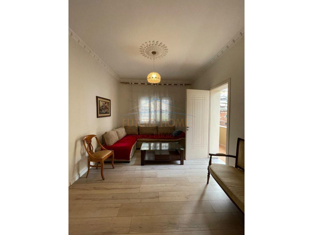 Qera, Apartament 2+1, Rruga Him Kolli, Myslym Shyri – Tiranë