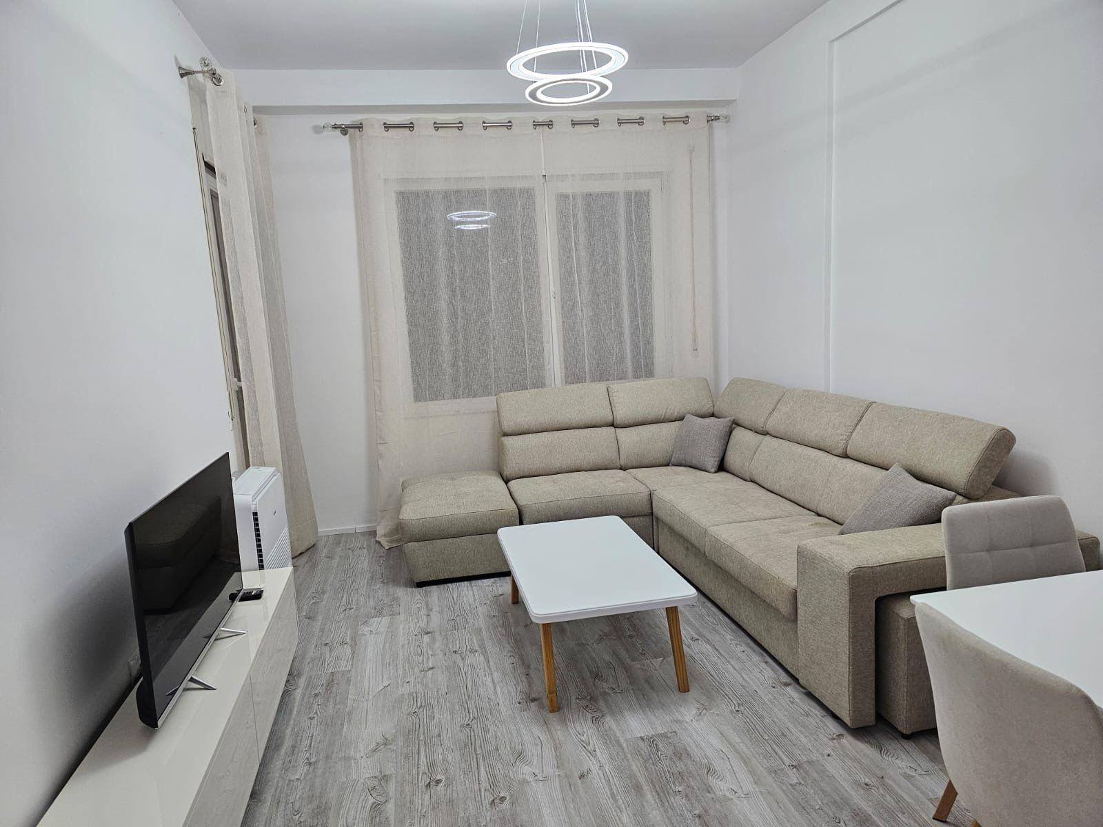 SHITET APARTAMENT 2+1+2 RRUGA E KAVAJES 189.500 EURO – Tiranë