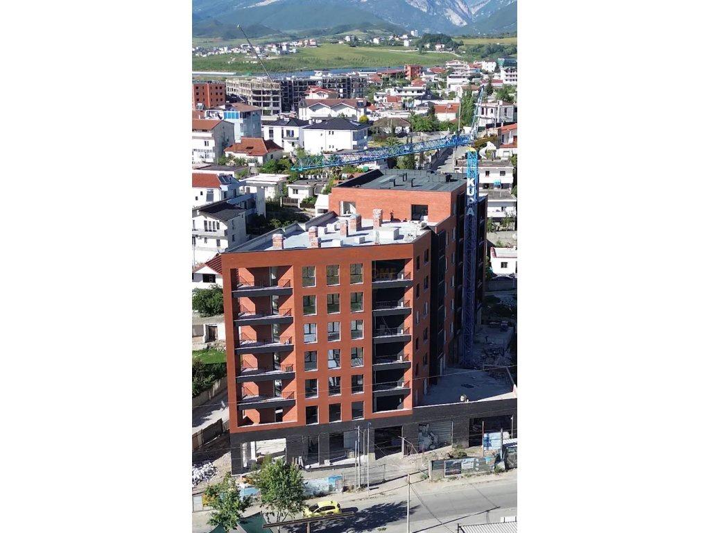Shitet, Apartament 3+1+2, Paskuqan – Tiranë