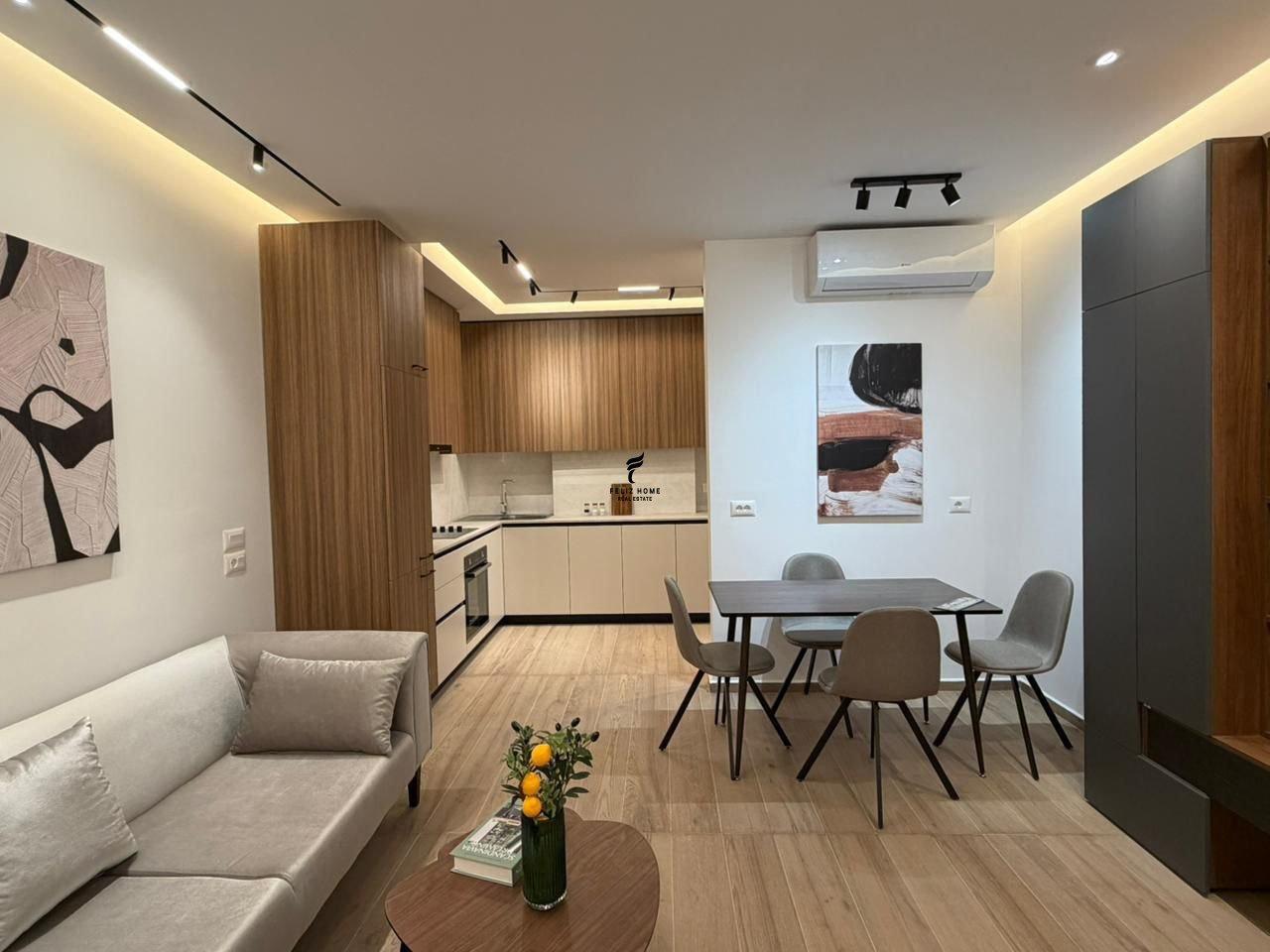 APARTAMENT ME QERA 1+1 ZOGU I ZI 72.000 LEKE FH-75982 – Tiranë