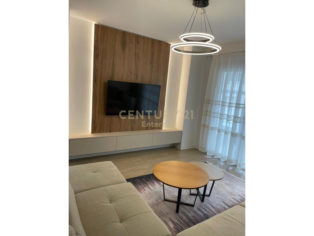 Shiten 2 Apartamente tek Rruga e Elbasanit – Tiranë - 1