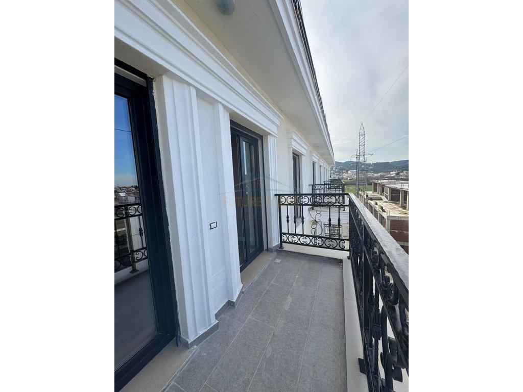 069 479 2 476 SHITET APARTAMENT 1+1,SAUK,PORTA TIRANA E RE – Tiranë