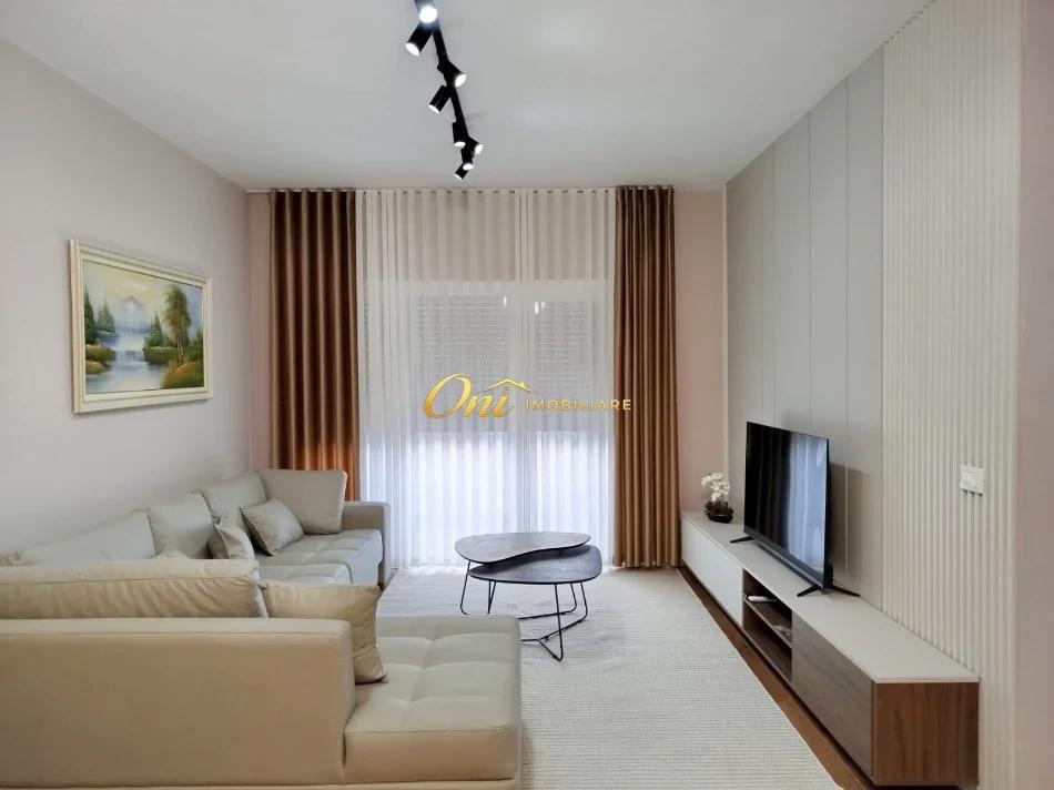 PAZARI I RI APARTAMENT PER QERA 1+1 – Tiranë - 1