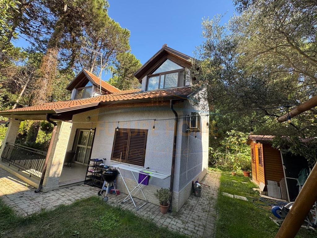 0696044427 Qera,Vilë 2-Katëshe ,Qerret, Kavaje 2,500 € – Durrës
