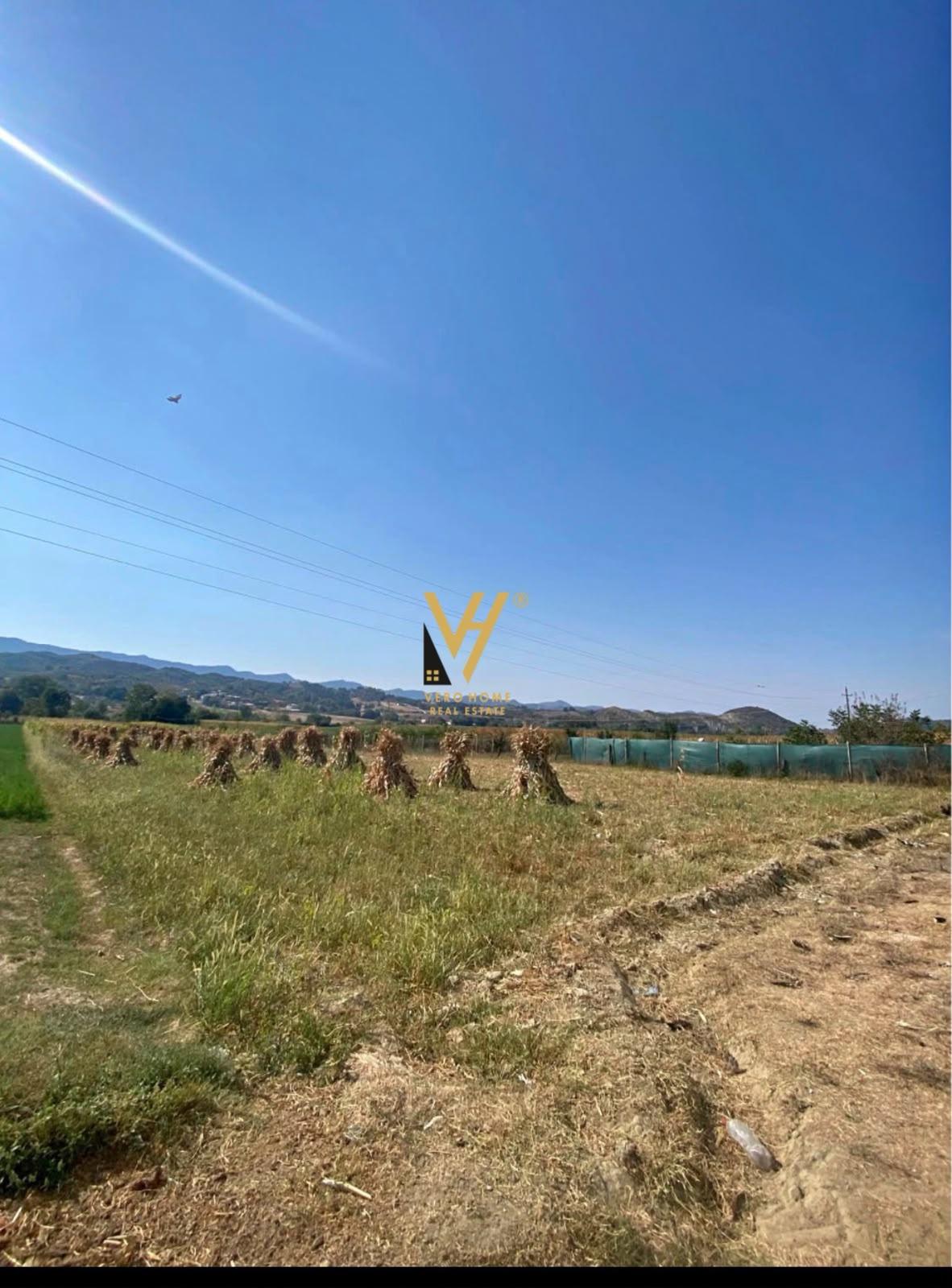 SHITET TOKE ARE 2.488 M2 NE MUSTAFAKOÇAJ, BALDUSHK 16.000.00 – Tiranë