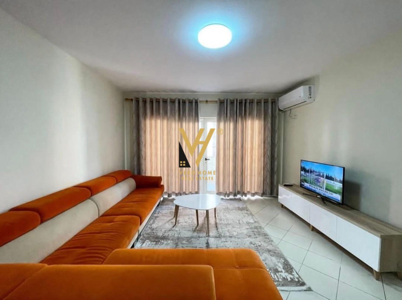 JEPET APARTAMENT 2+1+BLK ME QIRA NE ASTIR 65.000 LEKE – Tiranë