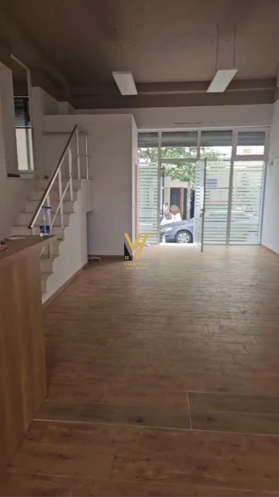 JEPET DYQAN 110 M2 ME QERA TE NISHARAKU 750 EURO – Tiranë
