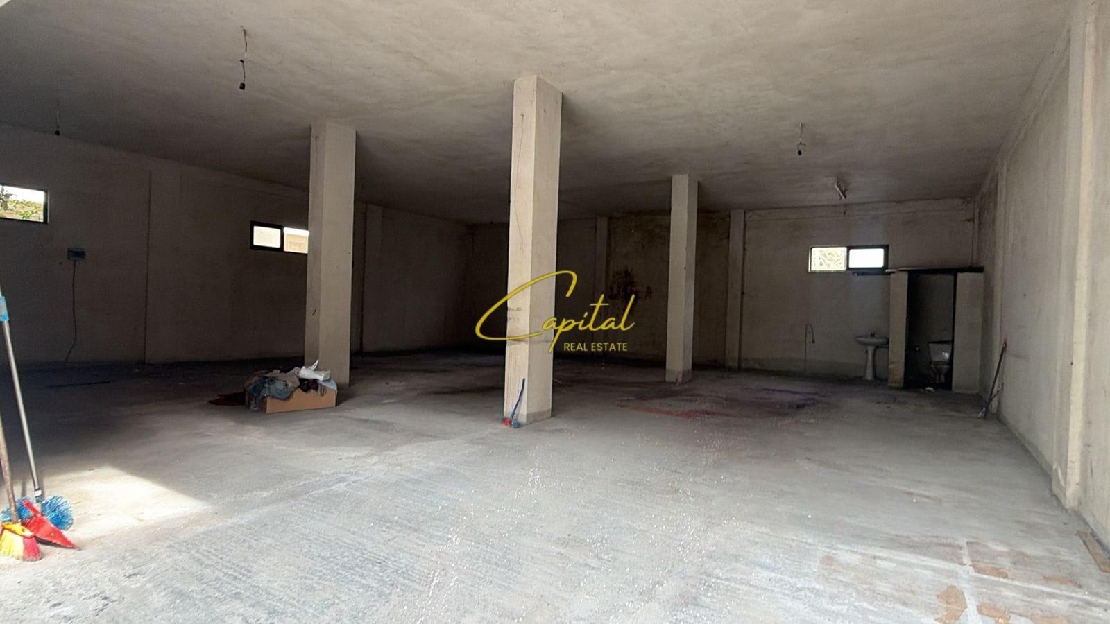 MAGAZINE ME QIRA 180 M2 21 DHJETORI 90.000 LEKE – Tiranë - 1