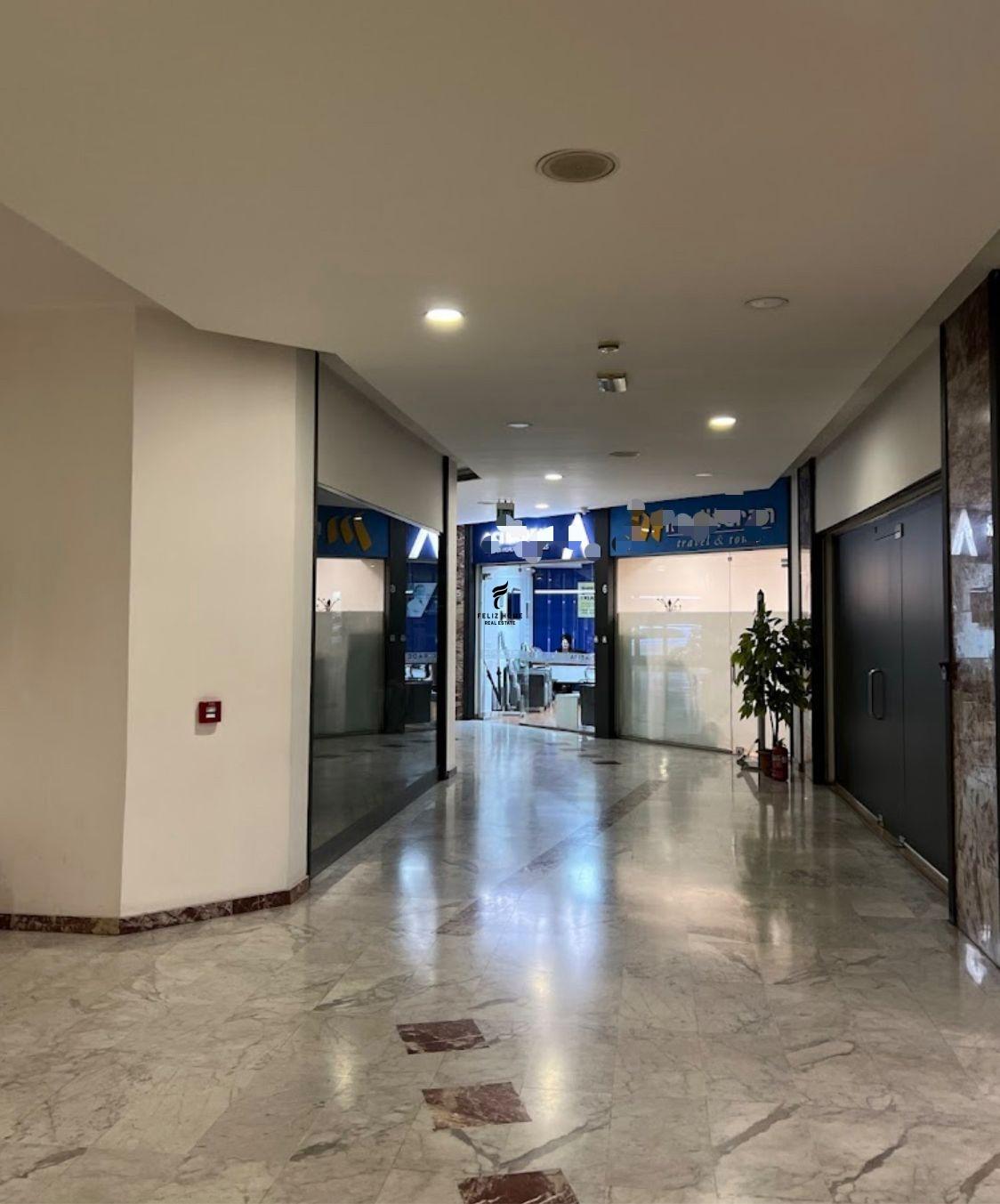 ZYRE ME QERA 104 M2 QENDER 200.000 LEKE FH-58434 – Tiranë - 1