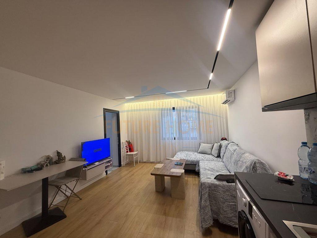 0694792477,Shitet, Apartament 1+1, Brraka – Tiranë