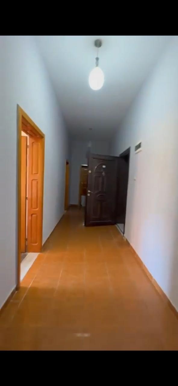 APARTAMENT ME QERA RRUGA E DIBRES – Tiranë