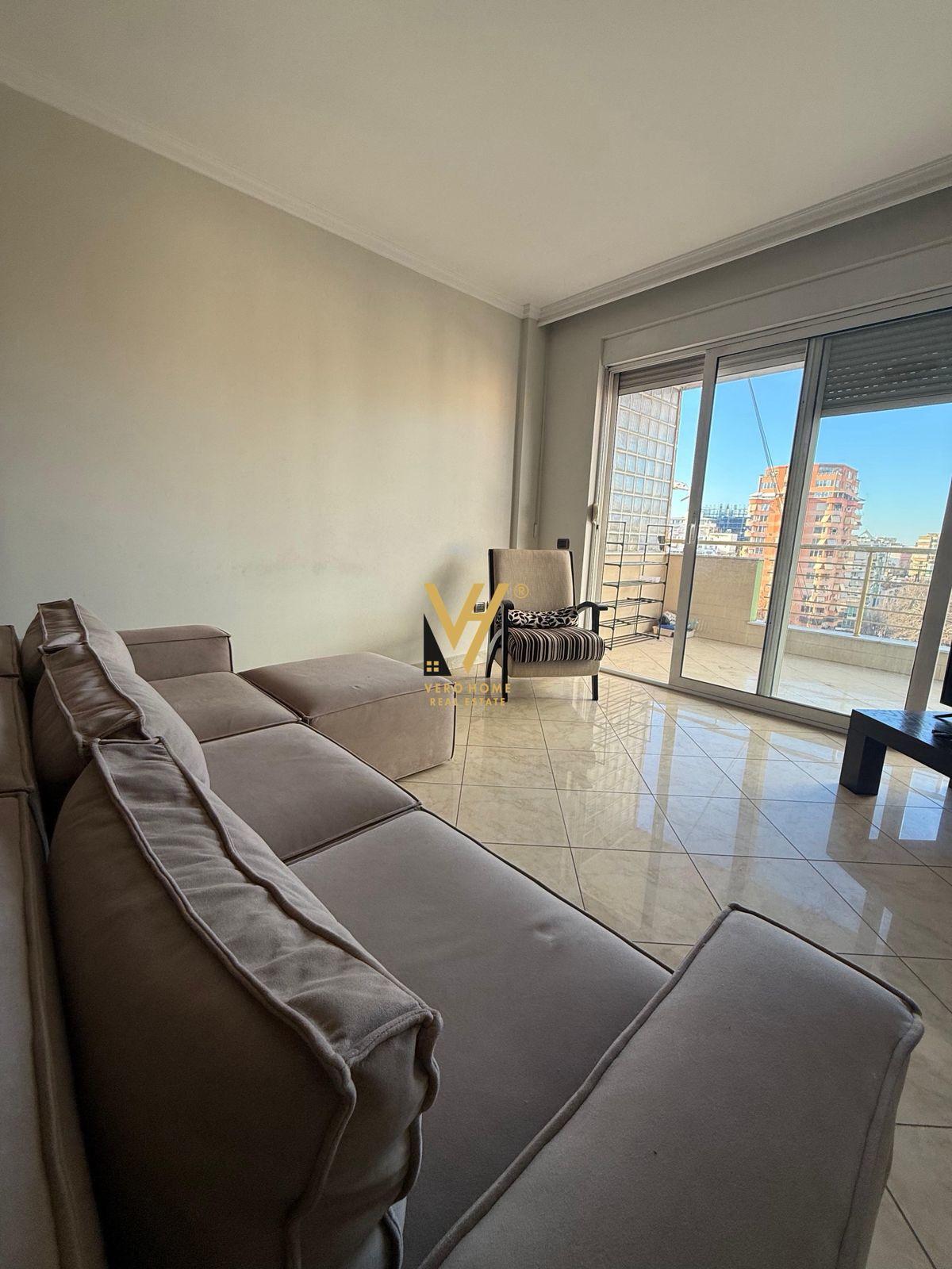 JEPET APARTAMENT 2+1+BLK ME QERA NE BLLOK 80.000 LEKE – Tiranë