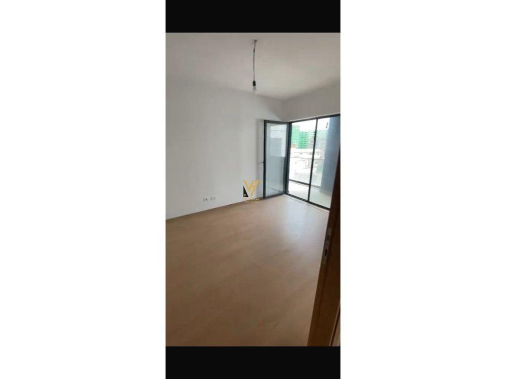 JEPET AMBIENT 117 M2 ME QIRA TE 5 MAJI 400 EURO – Tiranë