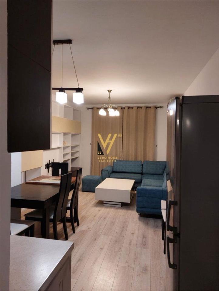 JEPET APARTAMENT 2+1+2 ME QERA NE ASTIR 55.000 LEKE – Tiranë