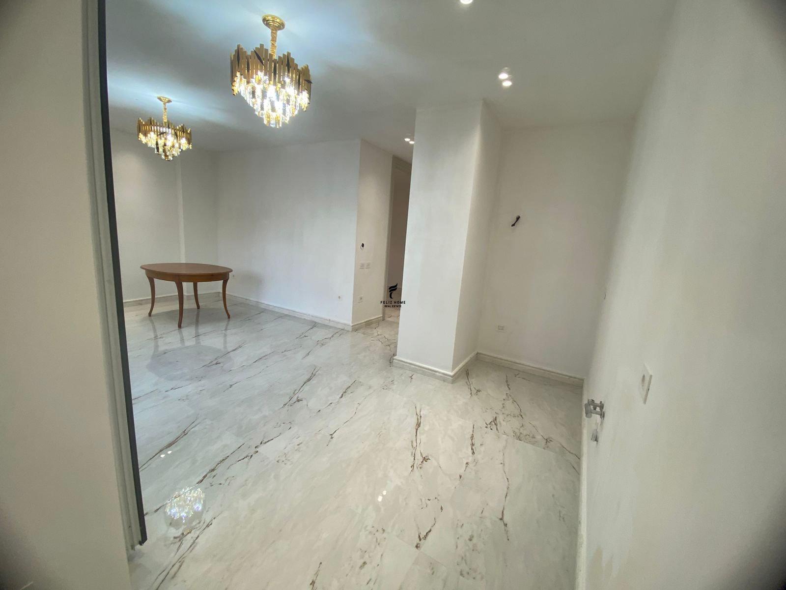 ZYRE ME QERA 93M2 LIQENI I THATE 140.000 LEKE FH-76864 – Tiranë