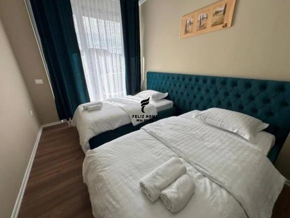 APARTAMENT ME QERA 2+1+2 QENDER 80.000 LEKE FH-66427 – Tiranë