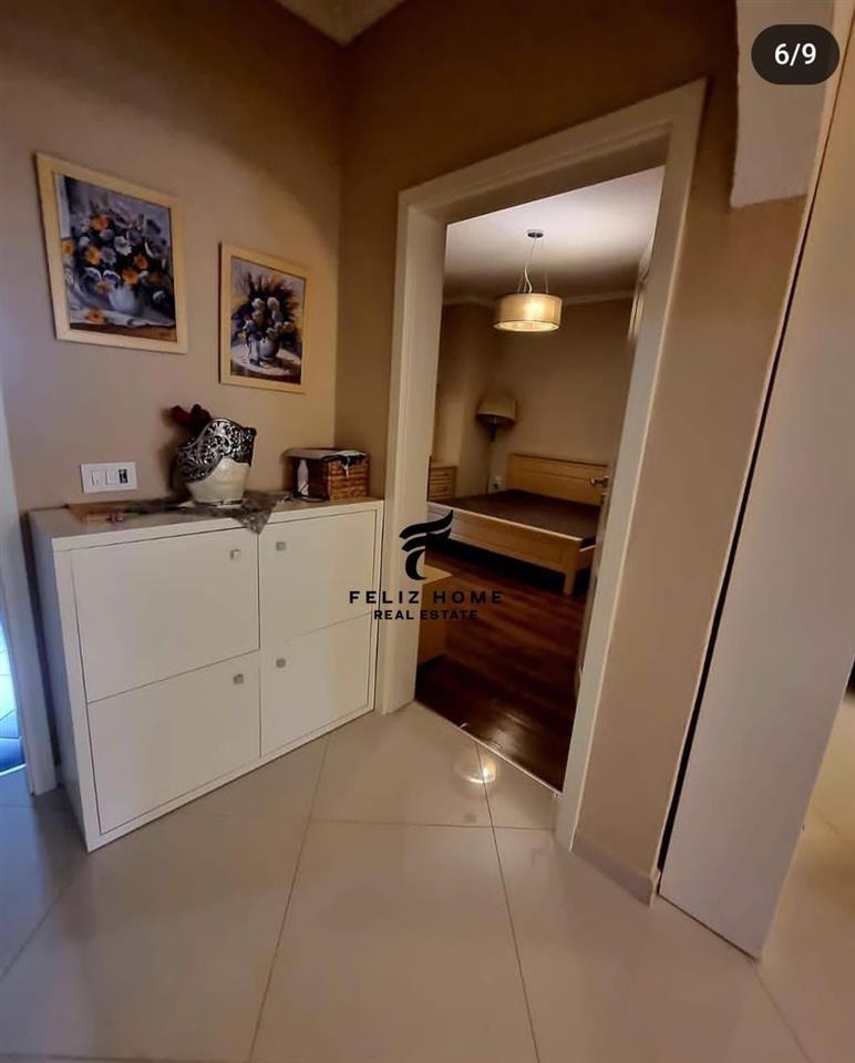 APARTAMENT ME QERA 3+1 RRUGA E KAVAJES 1000 EURO – Tiranë