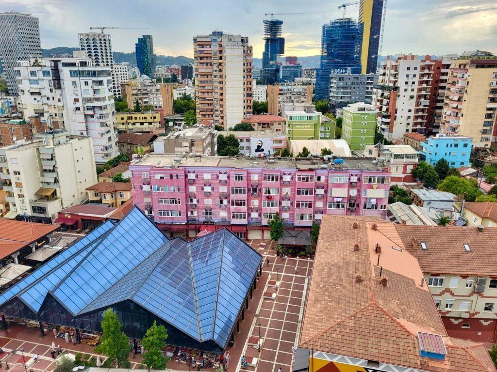 APARTAMENT 1+1 TEK PAZARI RI – Tiranë