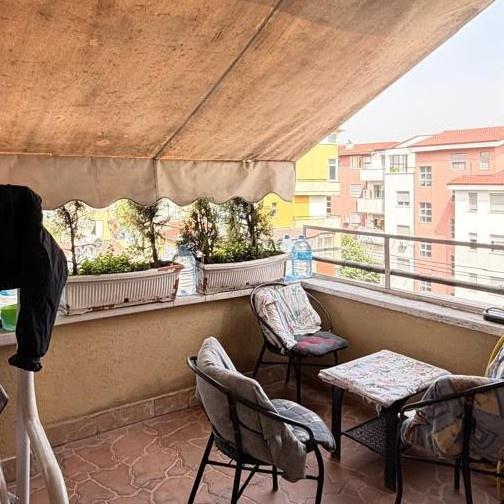 🏡✨ JEPET ME QIRA APARTAMENT 3+1 ME VERANDË | KOMUNA E PARIS – Tiranë
