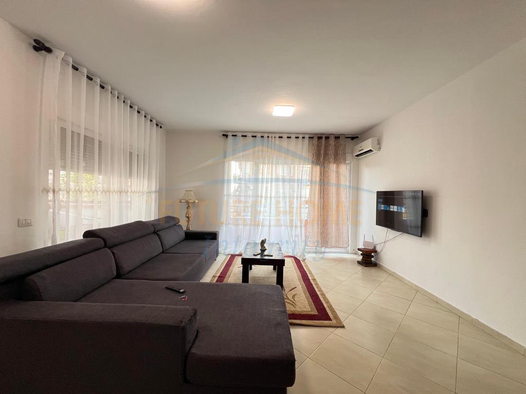 0693769552,Qera, Apartament 2+1+2+Verandë, Don Bosko, – Tiranë