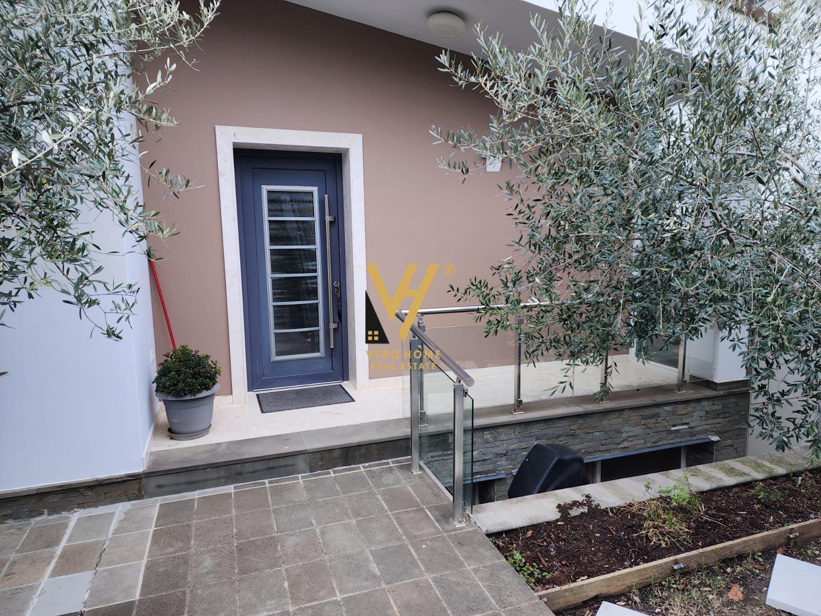 JEPET VILE 3+1+BLK ME QERA TE LONG HILL REZ 2.000 EURO – Tiranë