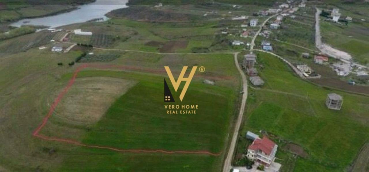 SHITET TOKE ARE 19.000 M2 NE ARAPAJ, DURRES 855.000 EURO – Tiranë - 1