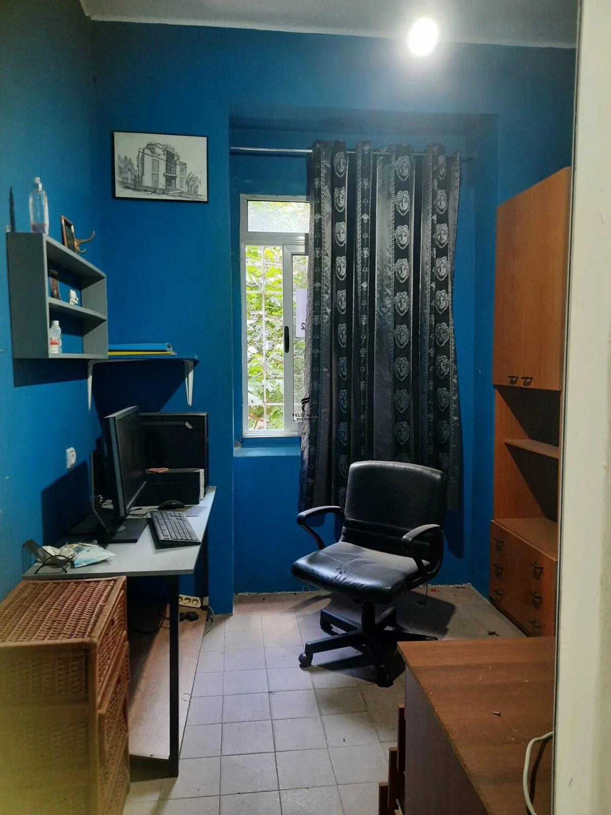 ZYRE ME QERA 75 M2 TAJVANI 140.000 LEKE FH-96467 – Tiranë