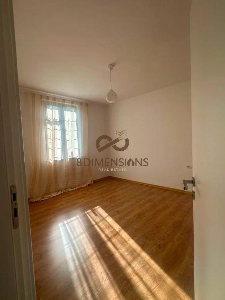 Jepet me qera Apartament 1+1 tek Bulevardi Zogu I Pare – Tiranë