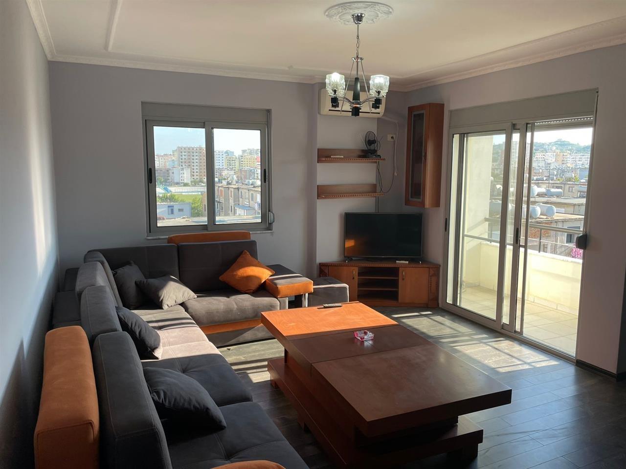 0682064333 JEPET ME QIRA APARTAMENT 2+1 TEK STADIUMI DURRES – Durrës